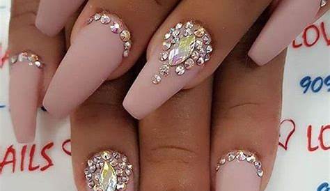 Nail Art Designs With Stone Elements: A Guide To Sparkling Manicures