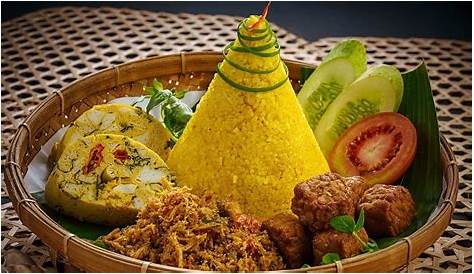 Recipe Festive Yellow Rice, 'Nasi Kuning' :: ImportFood