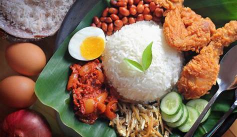 7 Best Nasi Lemak Wrapped in Banana Leaf Found in JB! - JOHOR NOW