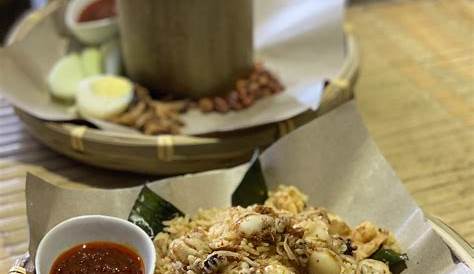 VILLAGE Nasi Lemak Bar: Classy Nasi Lemak By Day, Local Tapas By Night