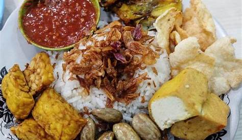 Nasi Uduk Toha, Kuliner Sore dan Malam di Bandar Lampung