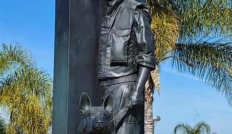War Dog Memorial Statue, Knoxville | Roadtrippers