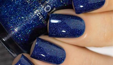 Navy Blue Glitter Nails & Navy Shoes: Shimmering Contrast