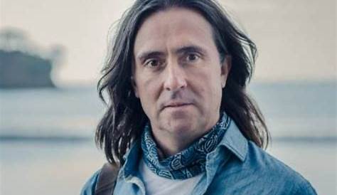 Unveiling Neil Oliver's Illness: Uncovering Revelations And Hope