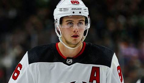 Devils' Jack Hughes gets 1st NHL goal with brother, family watching