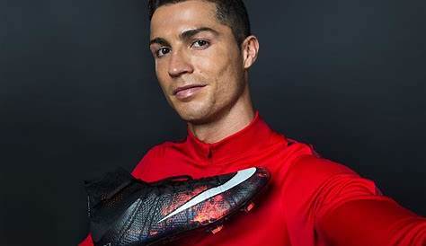 Cristiano Ronaldo Trains in Blackout Next-Gen Nike Mercurial Superfly