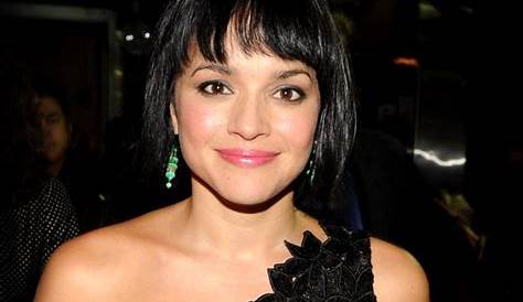 Norah Jones's Ethnicity Unraveled: A Journey Through Heritage And Music