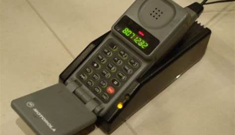 O primeiro telefone celular do Espírito Santo de 1993 – MCC - Museu