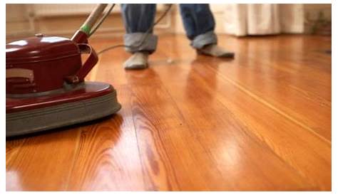 Wondering what to use to clean hardwood floors? It's THIS. Recipe