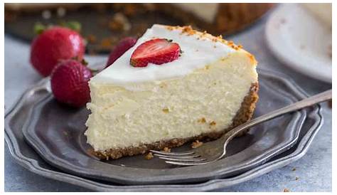 EASY Cheesecake Recipe (Cheesecake Factory Copycat)