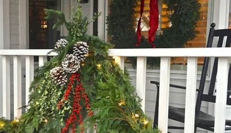 Outdoor Balcony Christmas Decorating Ideas