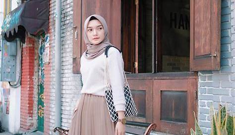Outfit Rok Jeans Hijab