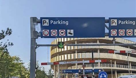 Plans for additional parking garage at Eindhoven Airport on hold