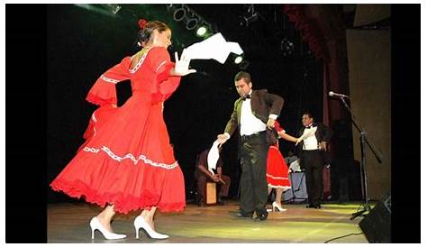 VALSES CRIOLLOS PERUANOS canto y baile | Mermaid formal dress, Formal dresses, Dance