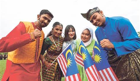 Pengenalan Perpaduan Kaum Di Malaysia - PENGAJIAN MALAYSIA 16