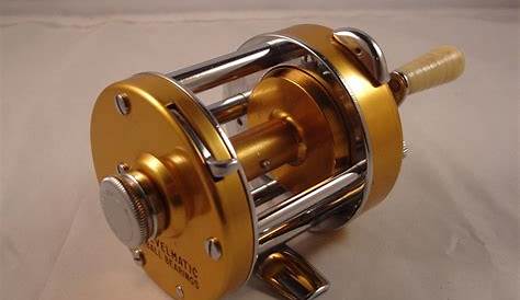 BOXED PENN 940 LEVELMATIC MULTIPLYING BAITCASTING REEL Vintage