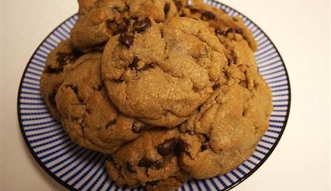 Cookies in a plate image - Free stock photo - Public Domain photo - CC0