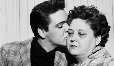Elvis with his Parents | On August 8, 1958, Elvis' mother be… | Flickr