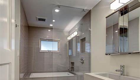 60 Elegant Small Master Bathroom Remodel Ideas (17 | Bathroom layout