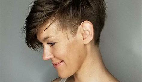 10 einfache Frisuren für kurzes Naturhaar in 2020 | Haarschnitt kurz