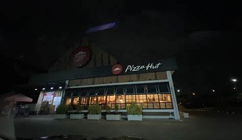 Pizza Hut Semeru Malang, Lezat dan Nikmat - Kuliner Halal Malang