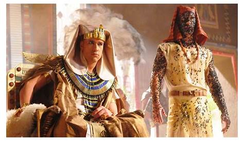 "Moisés y los 10 Mandamientos" | Plaga de moscas azota Egipto | FOTO
