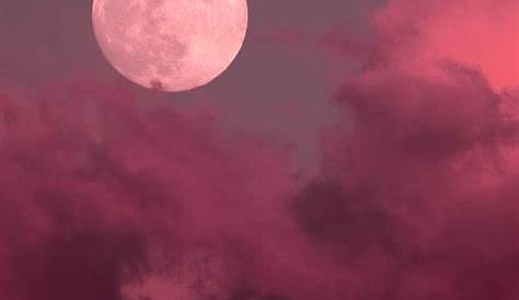 Pleine lune : pourquoi parle-t-on de lune rose pour celle du mois d