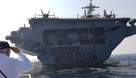 Le plus grand navire de guerre du monde accoste au large de Haïfa - The