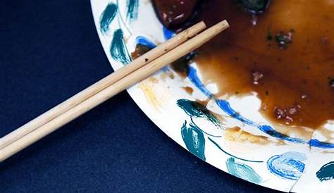 13 cosas que jamás debes hacer con los palillos chinos | Gourmet de México