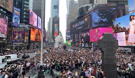 Pop-up Post Malone concert in Times Square draws massive crowd