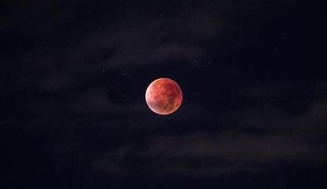 Cette nuit, la lune sera rouge