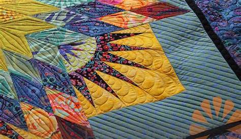 free paper pieced pattern Paper piecing quilts, Paper pieced quilt