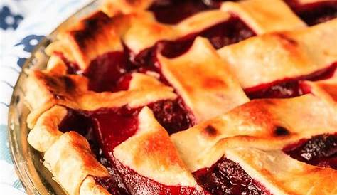 Making Raspberry Pie With Frozen Berries - Raspberry