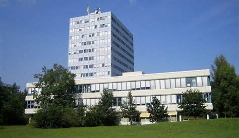 Das Regionale Rechenzentrum Erlangen (RRZE) [FAU Programme] - YouTube