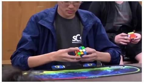 Un américain bat le record du monde de Rubik's Cube dans un temps