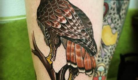 Image result for traditional red tail hawk tattoo | Hawk tattoo, Body