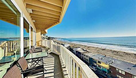 Oceanfront home w/ balcony & access to Rio Del Mar State Beach UPDATED