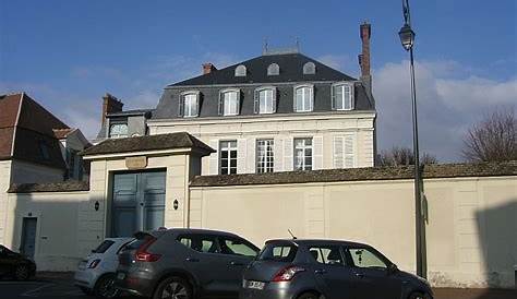 Monuments et architecture - Hôtel Courtomer 34 rue de Lorraine) - Saint