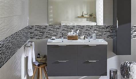 Salle De Bain Sol Gris Mur Blanc Carrelage Et Forte Effet Bois Cuba L.60.4 X