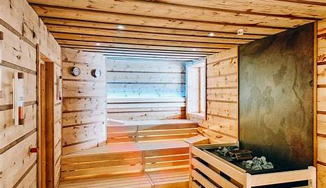 Außensauna mit Holzofen | Holzofen, Aussensauna, Sauna