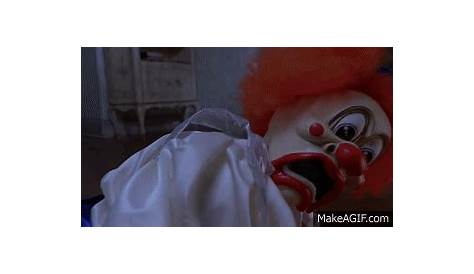 Clown Hides Under Kids Bed.. (CREEPY) - YouTube