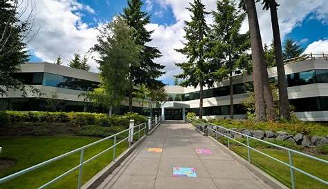 Helloworld 1 Microsoft Way Redmond : Microsoft Visitor Center In