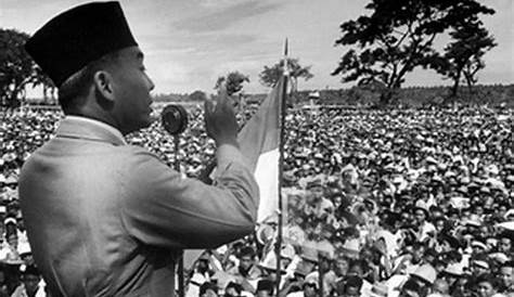 Sejarah Proklamasi Kemerdekaan Indonesia 17 Agustus 1945 - Gramedia