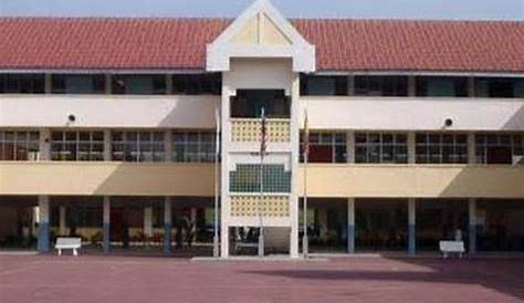 Sekolah Kebangsaan Puchong Jaya - Education