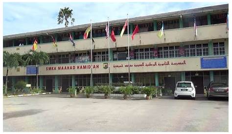 adisarah berkisah: Wanie masuk sekolah Maahad Hamidiah