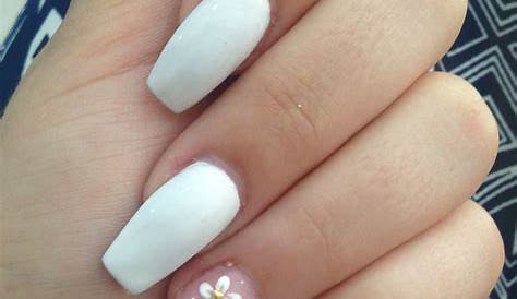 Simple Flower Acrylic Nails Multi Color Short Nail French Tip Daisy Nail