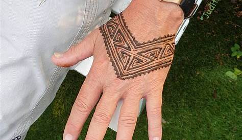 Simple Henna Tattoo Design For Men Thumb . Gaddy Marz s