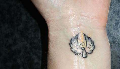 10 Small Angel Tattoos For Women - Flawssy