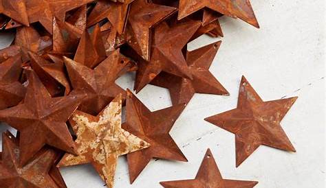 Small Distressed Galvanized Finish Rustic Metal Star Wall Hanging 16