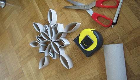 Toilet paper roll snowflakes | Paper crafts, Crafts for kids, Christmas